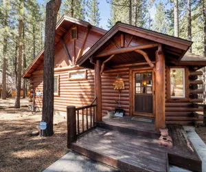 Photo 2 - Catalina Creekside Cabin