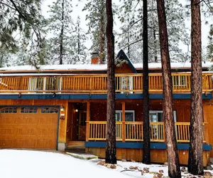 Photo 2 - Bear Claw Cabin