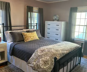 Photo 4 - The Inn Crowd Bed and Breakfast
