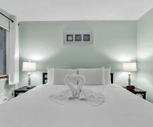 Photo 3 - Bluewater Resort 207