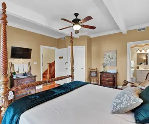 Photo 3 - Hill House B&B