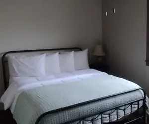 Photo 5 - Iron Rail Inn