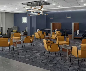 Photo 3 - Courtyard By Marriott Sherman