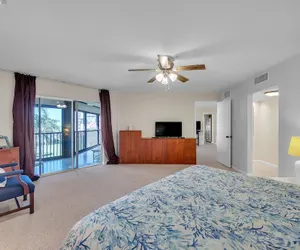 Photo 5 - Gulf-view Condo With Resort-style Amenities 2 Bedroom Condo