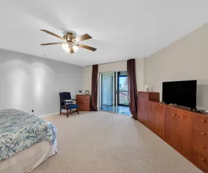 Photo 4 - Gulf-view Condo With Resort-style Amenities 2 Bedroom Condo