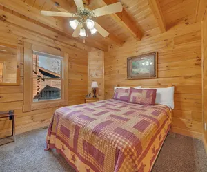 Photo 5 - Er233 - Bear Creek Lodge 5 Bedroom Cabin