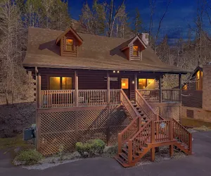 Photo 2 - Er233 - Bear Creek Lodge 5 Bedroom Cabin