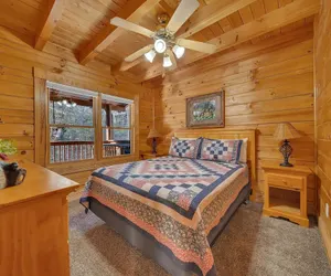 Photo 3 - Er233 - Bear Creek Lodge 5 Bedroom Cabin