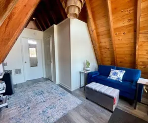 Photo 2 - The Lincoln Boutique Motel