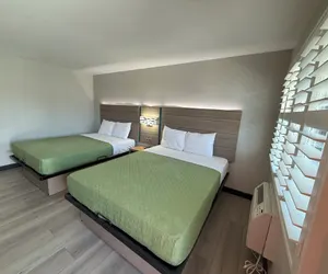 Photo 4 - Rosemead Motel