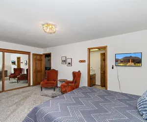 Photo 3 - Summit Lodge 2