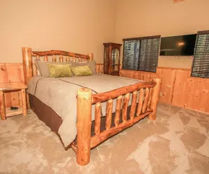 Photo 4 - Summit Lodge 1