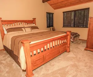 Photo 3 - Summit Lodge 1