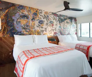 Photo 4 - Talbot Commons Hotel