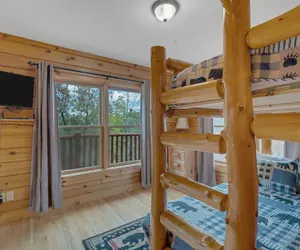 Photo 3 - Walden's Ridge Cabin 4 Bedroom Cabin