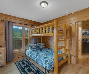 Photo 4 - Walden's Ridge Cabin 4 Bedroom Cabin