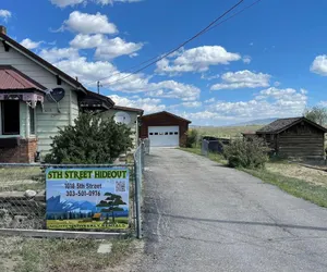 Photo 2 - 5th Street Hideout