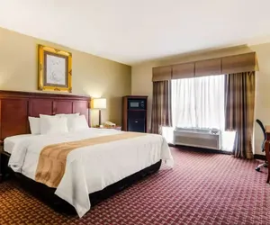 Photo 3 - Precious Hotel