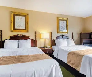 Photo 4 - Precious Hotel