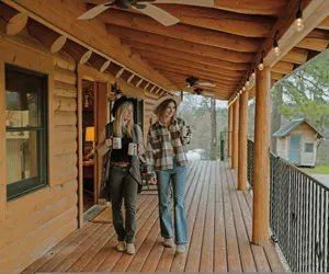 Photo 5 - Scenic View Wildwood Heaven Hottub by Casa Oso