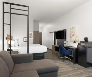 Photo 5 - La Quinta Inn & Suites by Wyndham Olive Branch