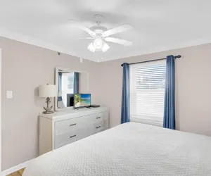 Photo 3 - Tradewinds 106