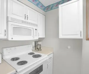 Photo 5 - Tradewinds 903