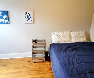 Photo 4 - Budget Bed Room near Downtown