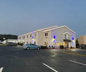 Photo 2 - Northwood Inn Prairie Du Chien