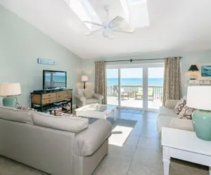 Photo 3 - Almost Heaven Beach House