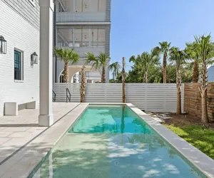 Photo 5 - Endless Summer by Avantstay Oceanview, Private Pool, Golf Cart