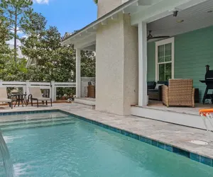 Photo 2 - Watercolor 75 by Avantstay Luxury Private Pool + Bonfires