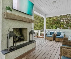 Photo 3 - Watercolor 75 by Avantstay Luxury Private Pool + Bonfires