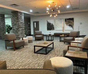 Photo 2 - The Hub at OKC Airport