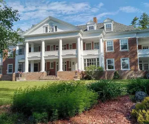 Photo 2 - Prescott House ADK