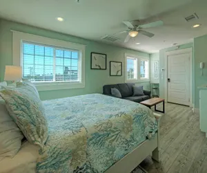 Photo 3 - Sailfish & Dolphin Buyout by Avantstay 2 Units, Marina Front + View, Patio