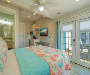 Photo 2 - Sailfish & Dolphin Buyout by Avantstay 2 Units, Marina Front + View, Patio