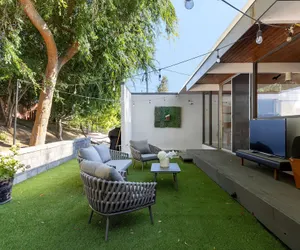 Photo 2 - Mid-century Masterpiece With Pool Spa Tesla