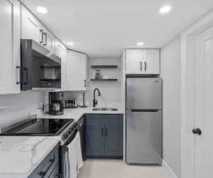 Photo 2 - Modern Condo Perfect For Winter Rental