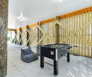 Photo 4 - Windward House by Avantstay Walk to Beach + Restaurants Saltwater Pool