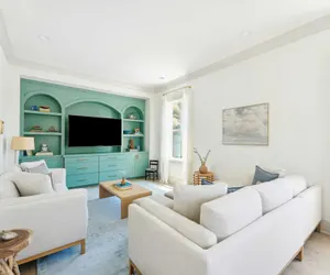 Photo 5 - Windward House by Avantstay Walk to Beach + Restaurants Saltwater Pool