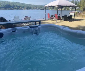 Photo 2 - Lakehouse w Private Beach Bar Lg Deck Dock