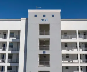 Photo 2 - 3191 402 Family Fun 3BR Themed Apt Near Disney