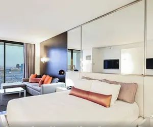 Photo 5 - Ava's Suite 37th FLR PALMS PLACE