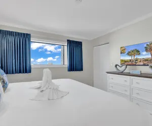 Photo 5 - Bluewater Resort V408A