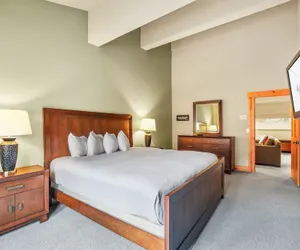 Photo 3 - Grandeur at Elevation 3 Bedroom Loft 3 Condo