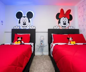 Photo 2 - Great Home Mickey Harry Potter Beds Top Spot