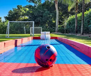 Photo 5 - Luxurious 7-Bedroom Villa with Pool & Games