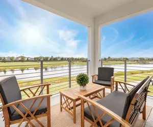 Photo 3 - Chic 2bed Condo at Storey Lake Mickey Room
