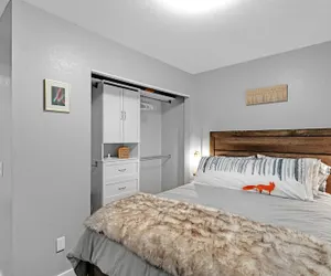 Photo 3 - Fairbanks Fox Den 2 Bedroom Townhouse